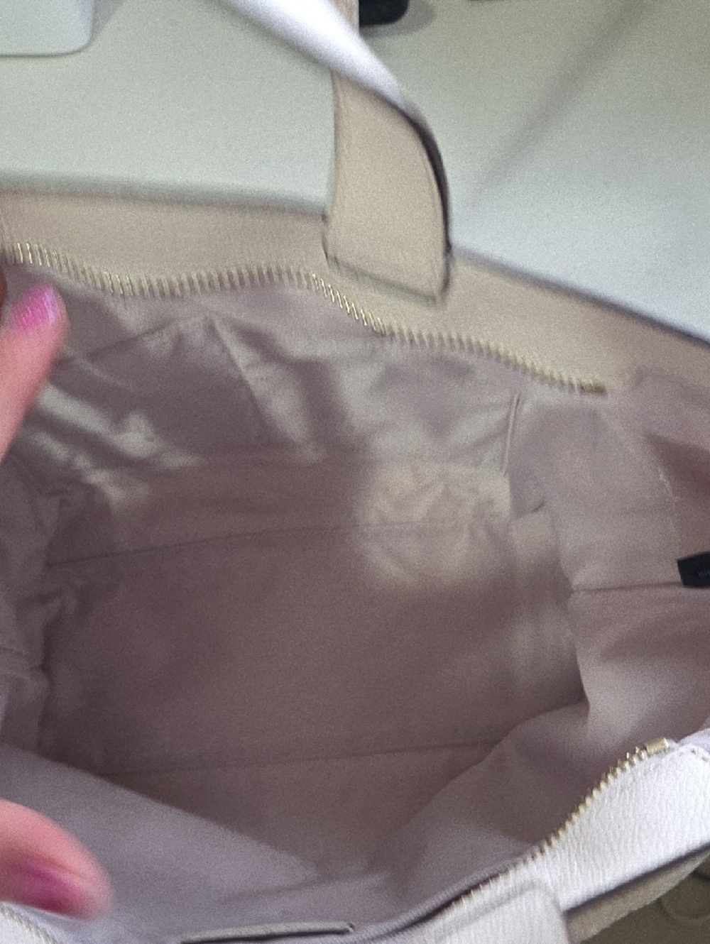 kate spade cream shearling tote with striped adjustable strap - Picture 5 of 6